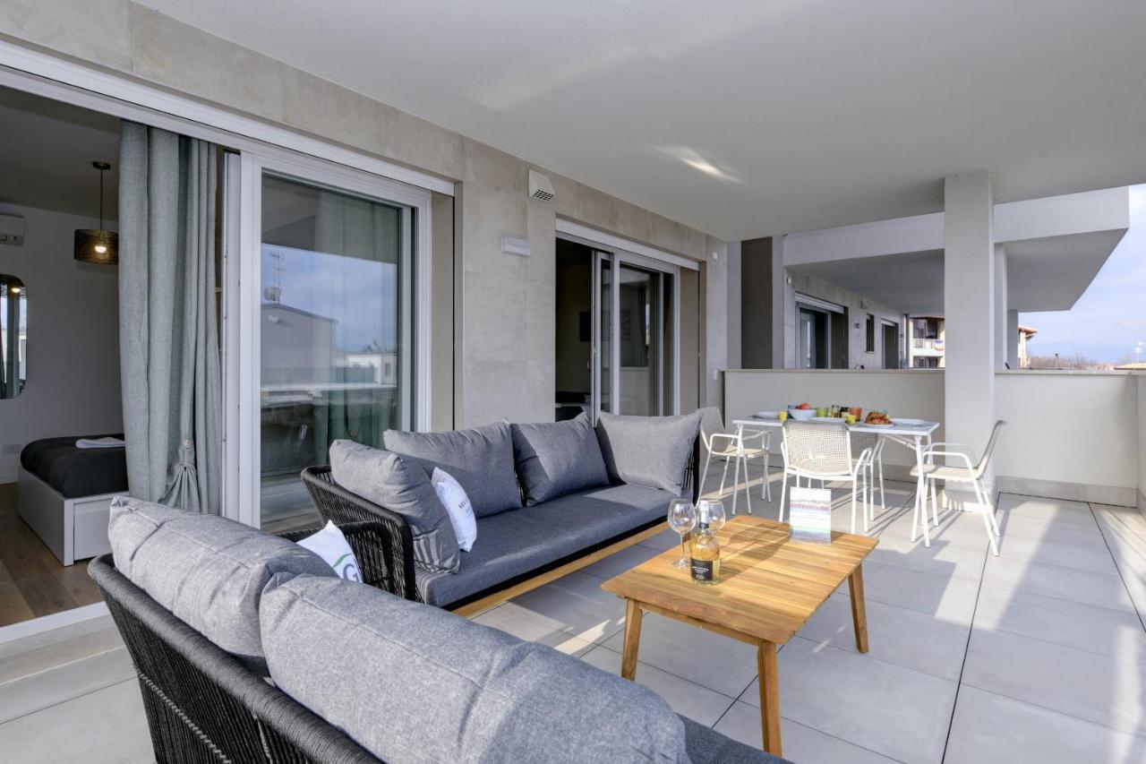 Opalia Residence - Garda Lake Lifestyle Apartment Peschiera del Garda Exterior photo