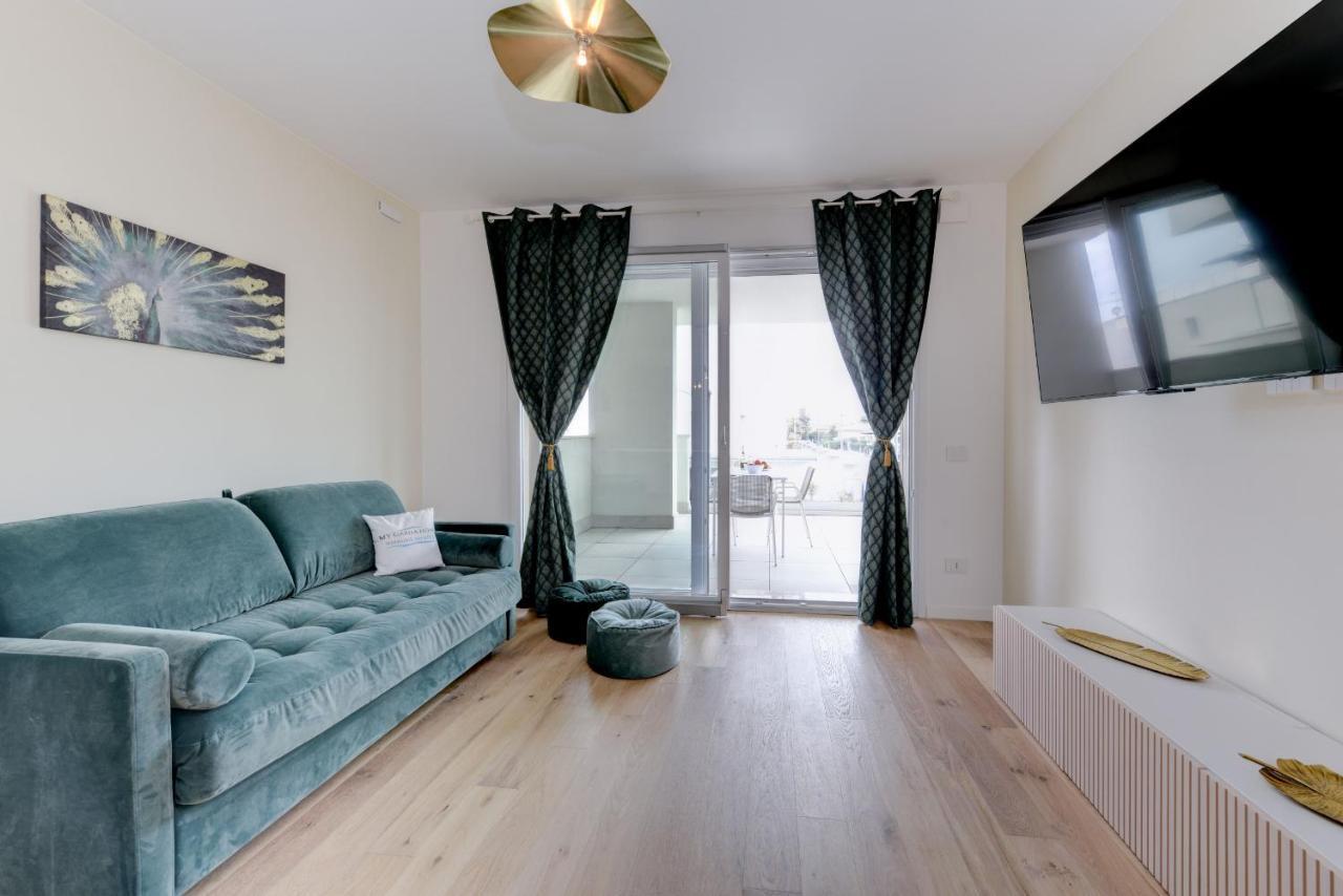 Opalia Residence - Garda Lake Lifestyle Apartment Peschiera del Garda Exterior photo