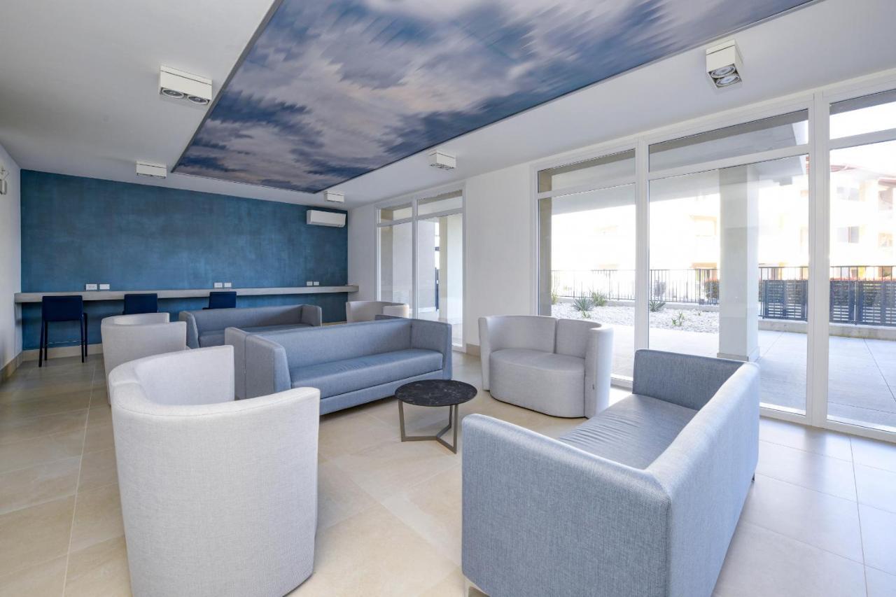 Opalia Residence - Garda Lake Lifestyle Apartment Peschiera del Garda Exterior photo